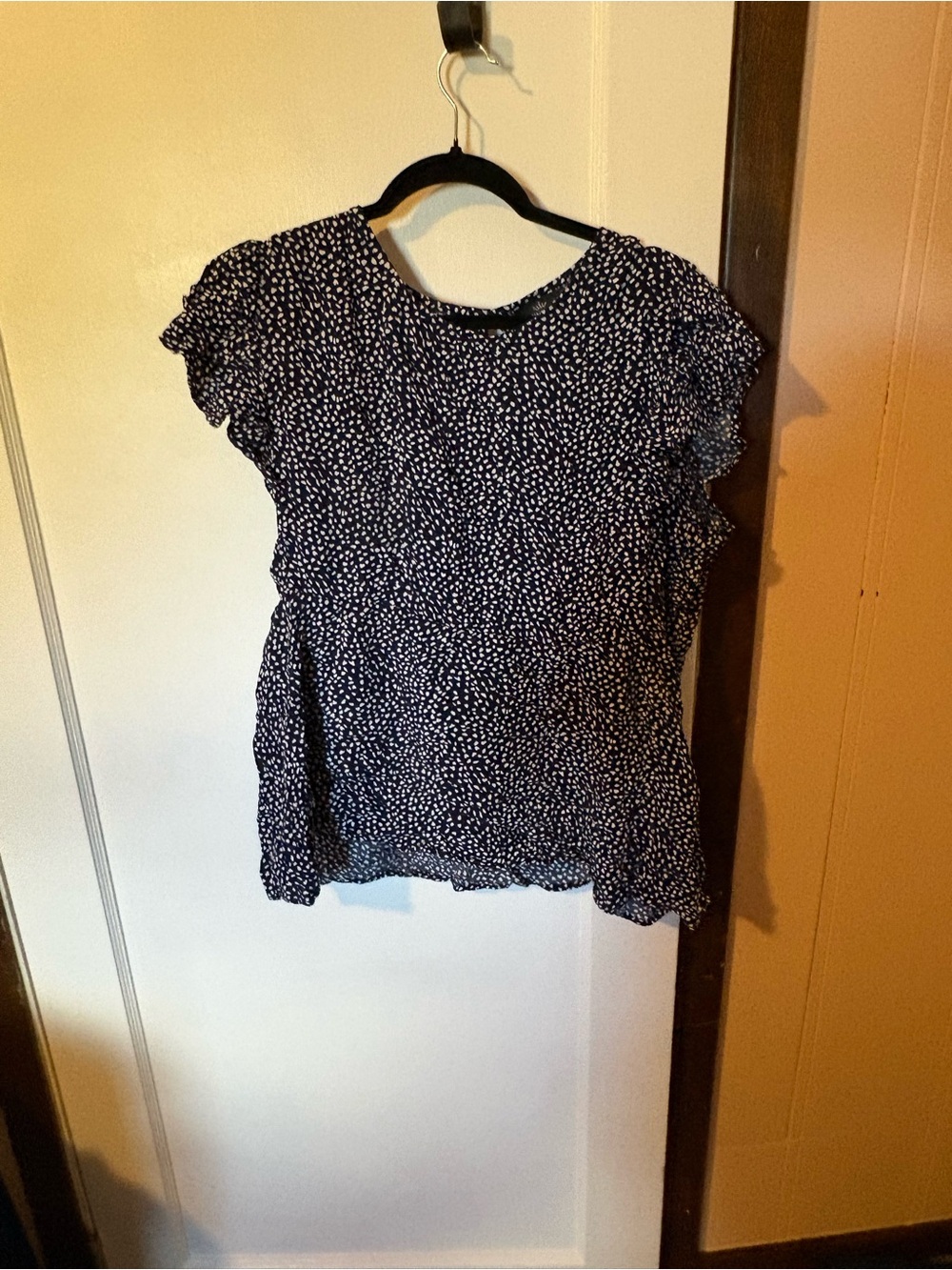 Nursing Queen Navy Blue & White Dot Flutter Sleeve Top